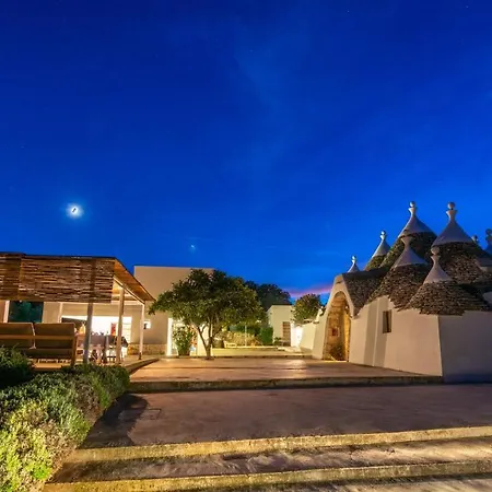 Trullo Santa Pazienza 6&3, Emma Martina Franca