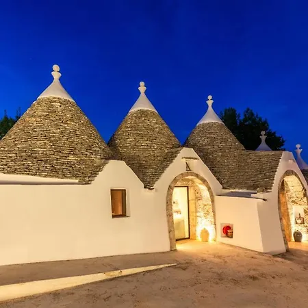 Villa Trullo Santa Pazienza 6&3, Emma Martina Franca